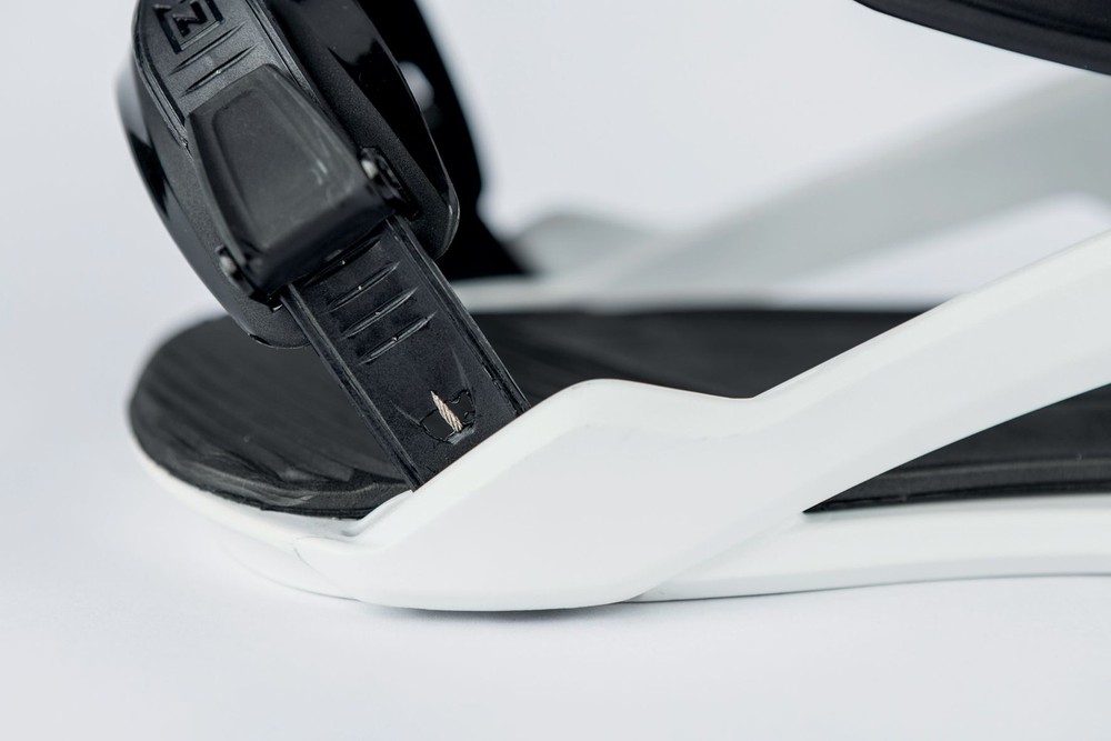 Nitro Talent Unisex Snowboard Bindings, White, Medium MY26