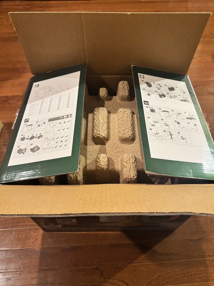 Philips Kitchen Appliances Compact Pasta and Noodle Maker, White (HR2375/06)