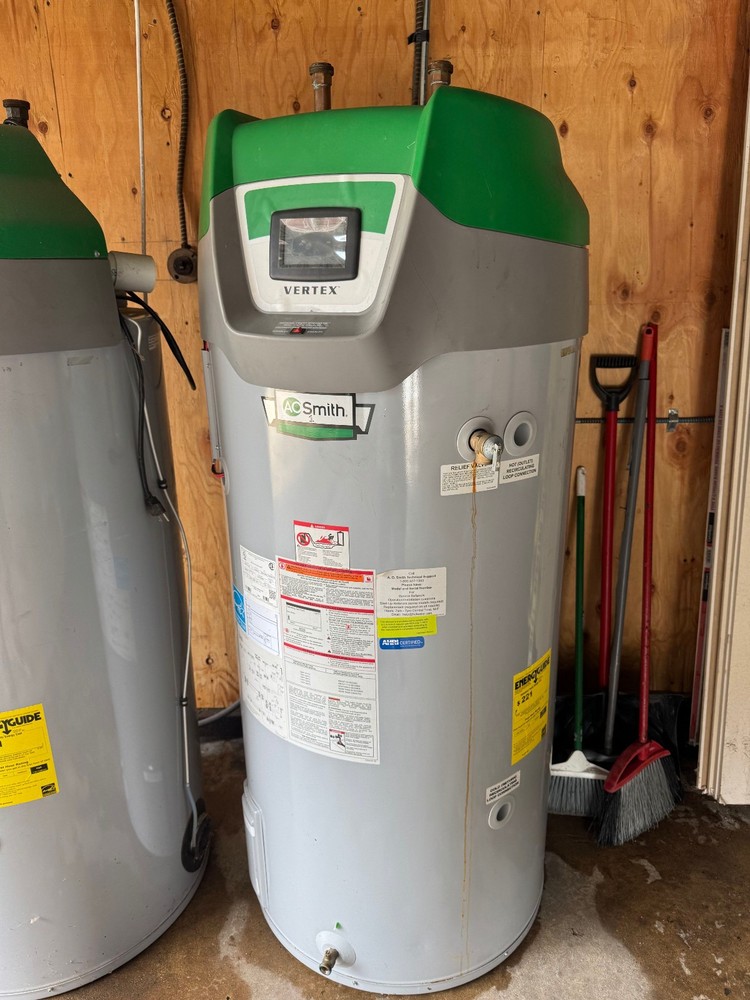 AO Smith Vertex GDHE-75 300 75-Gal Gas Water Heater 100,000 BTU | Energy Star