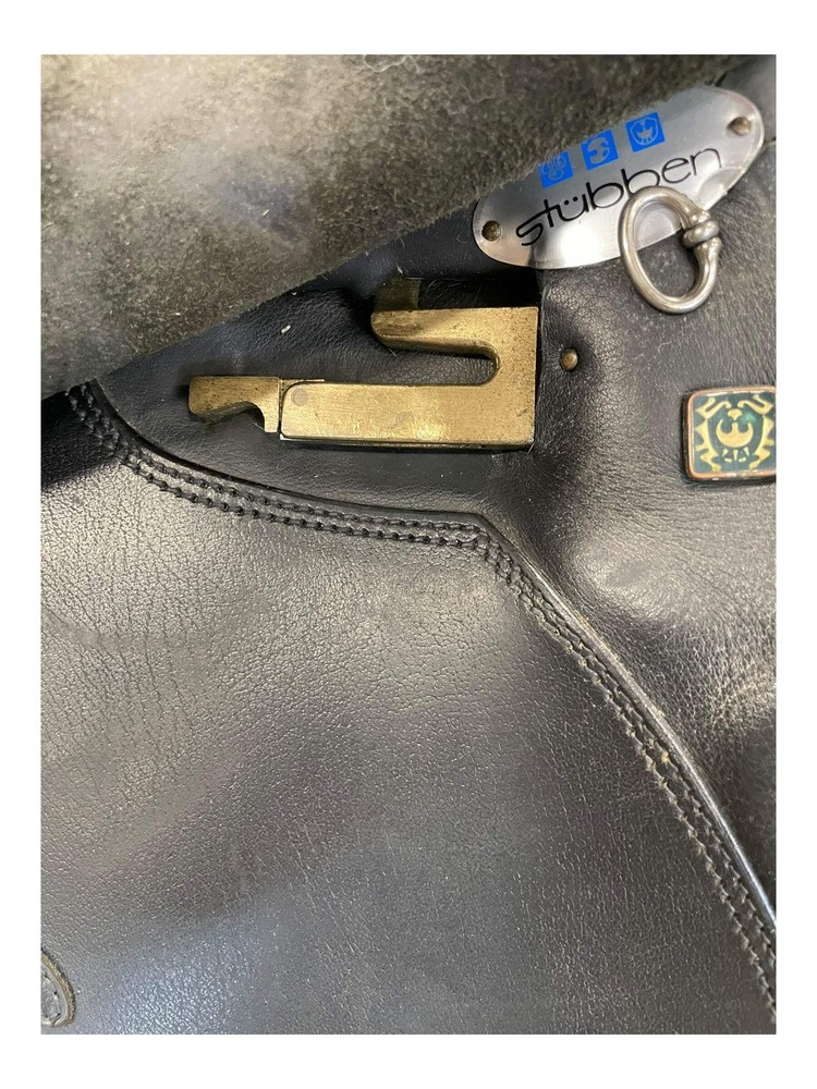 Stubben Roxane CC Saddle - Black - 19" / 32cm Tree - USED