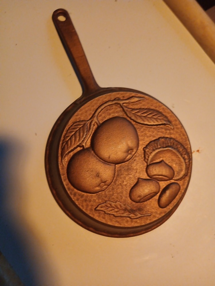 VINTAGE CAST IRON KITCHEN WALL DECOR