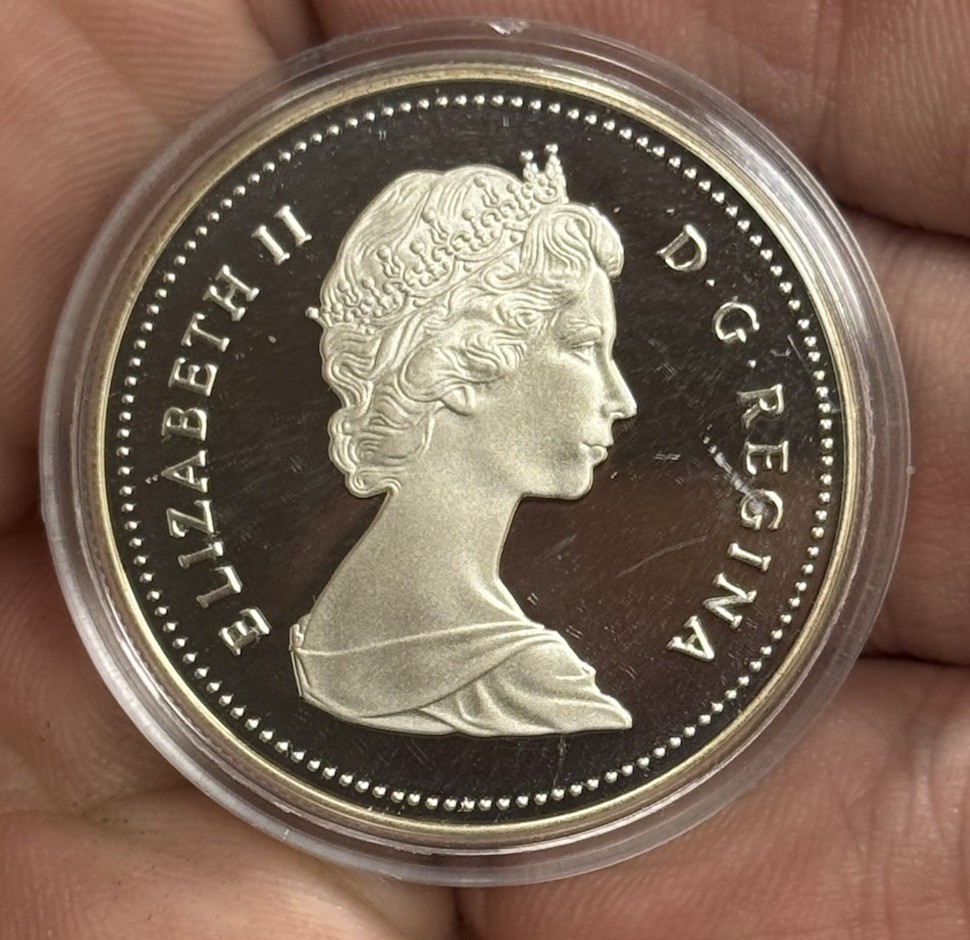 1988 Canada Silver Dollar #3635