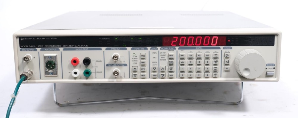 Stanford Research DS360 Ultra Low Distortion Function Generator
