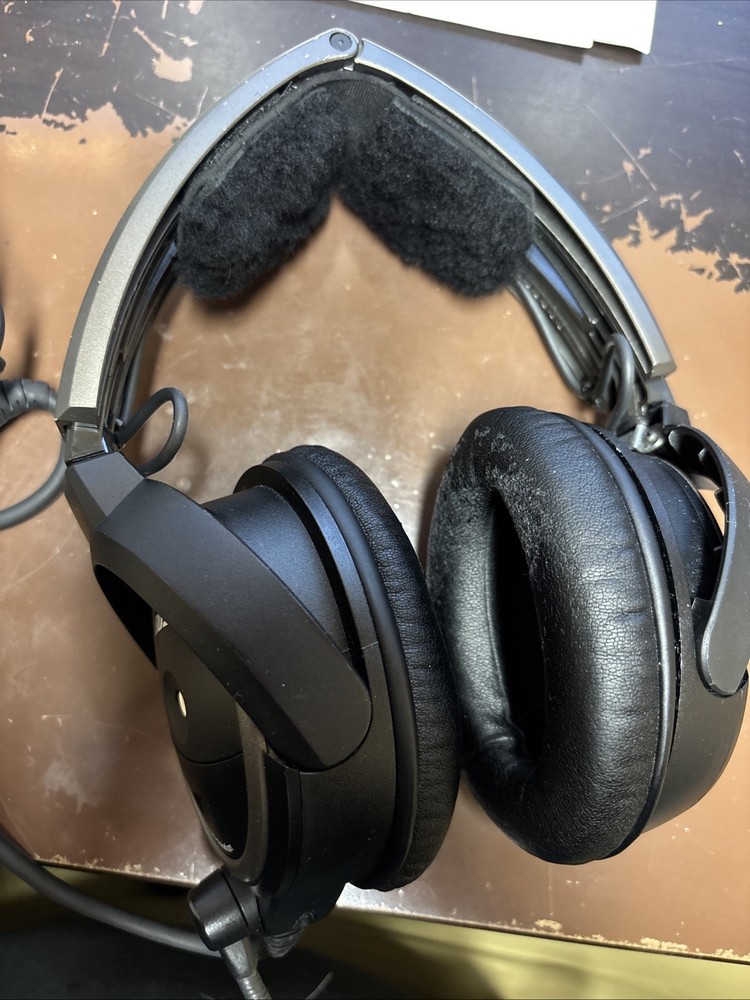 Bose A20 Aviation Headset