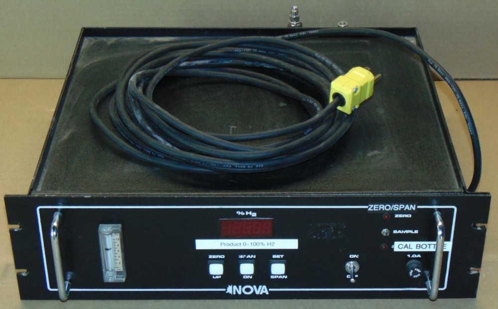 Nova 430RM H2 Gas Analyzer