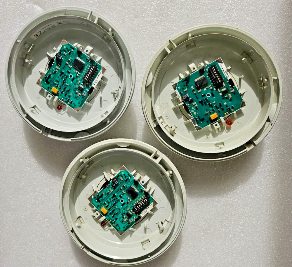 Autronica BHH-31A optical smoke detector.