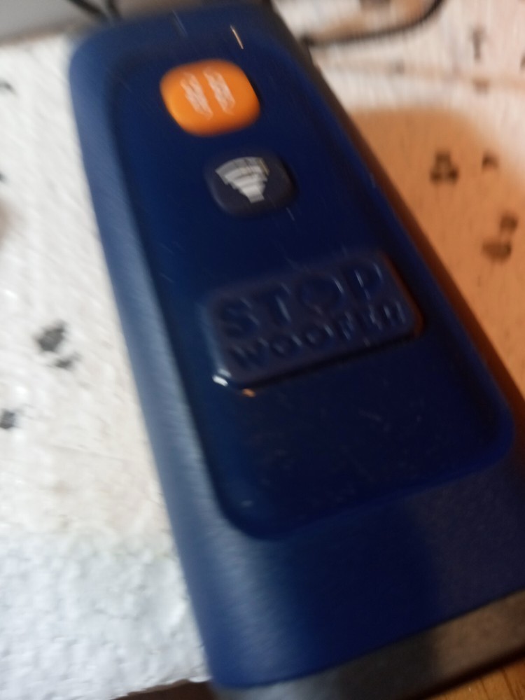 Stop Woofer Ultrasonic Dog Trainer