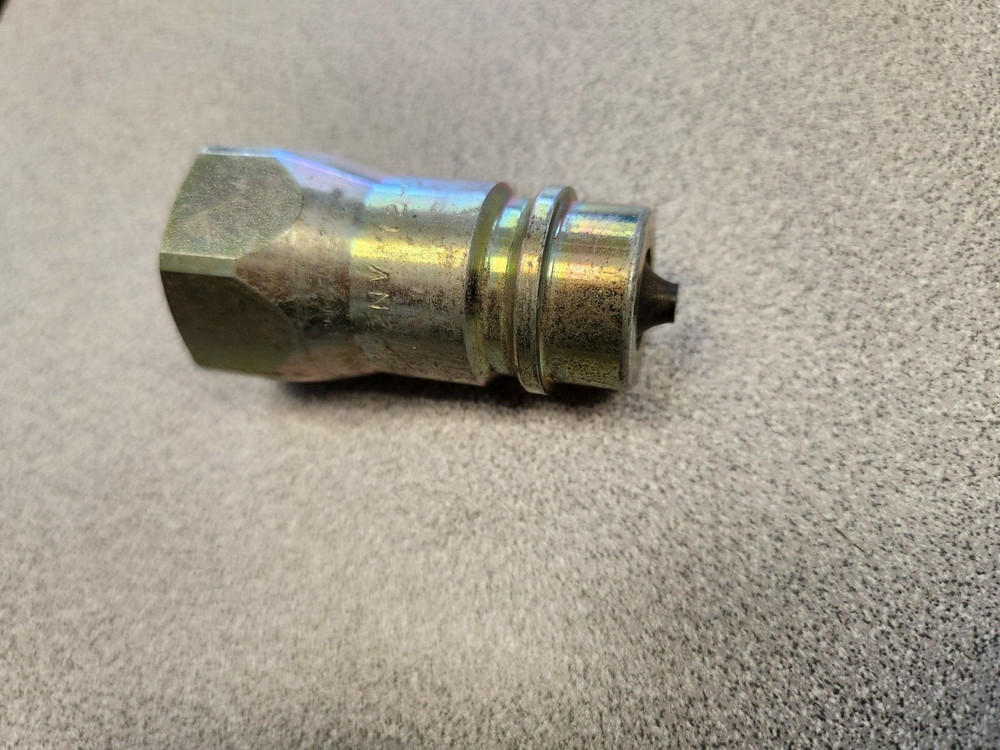 HYDRAULIC COUPLER