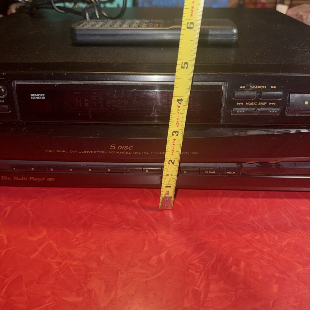 Teac Compact Disc Multi Player 5 Discs Model: PD-D2500 Tested Works Remote 1999