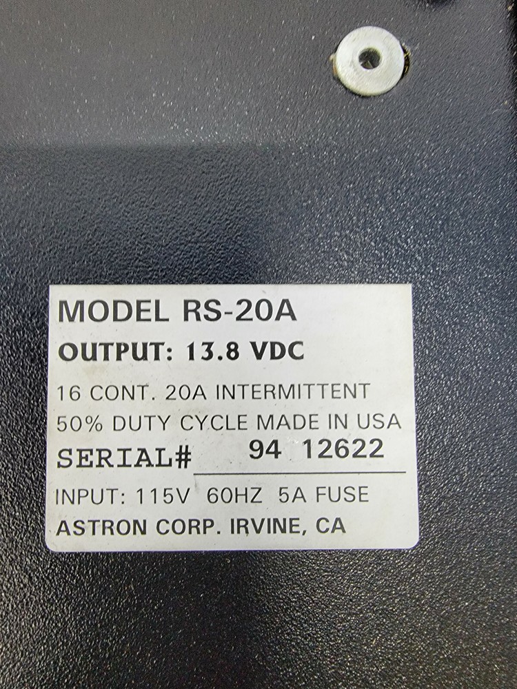 Astron RS 20A Regulated Linear Power Supply 13.8 Vdc Peak.