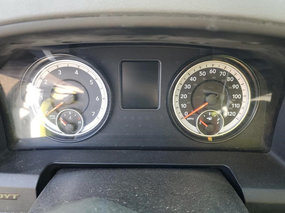 (LOCAL PICKUP ONLY) RAM1500 2015 Air Shutter 2049201