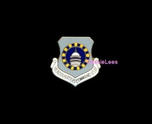 USAF HQ Command Shield  + a custom promo pin
