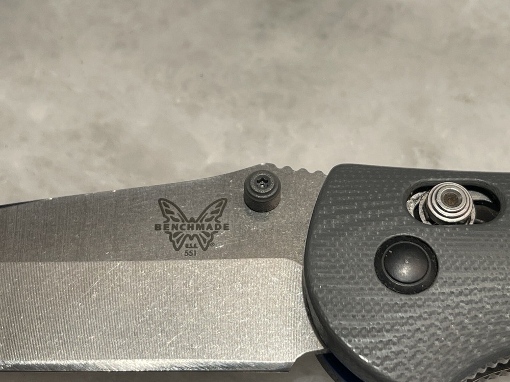 Gray Thumb Stud For Benchmade Griptilian Barrage Osborne Bugout Pocket Knife