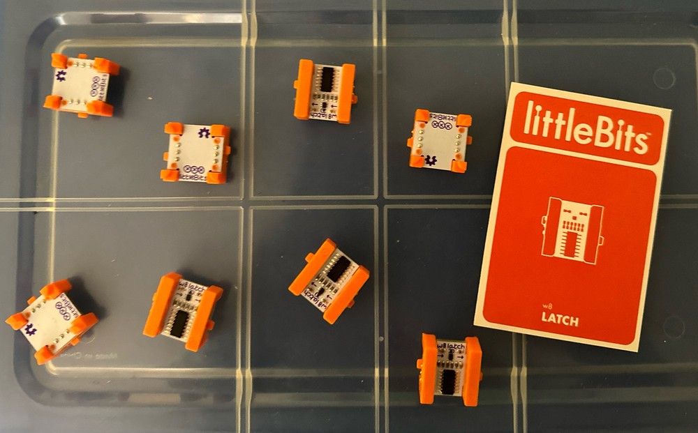 littleBits w8 Latch