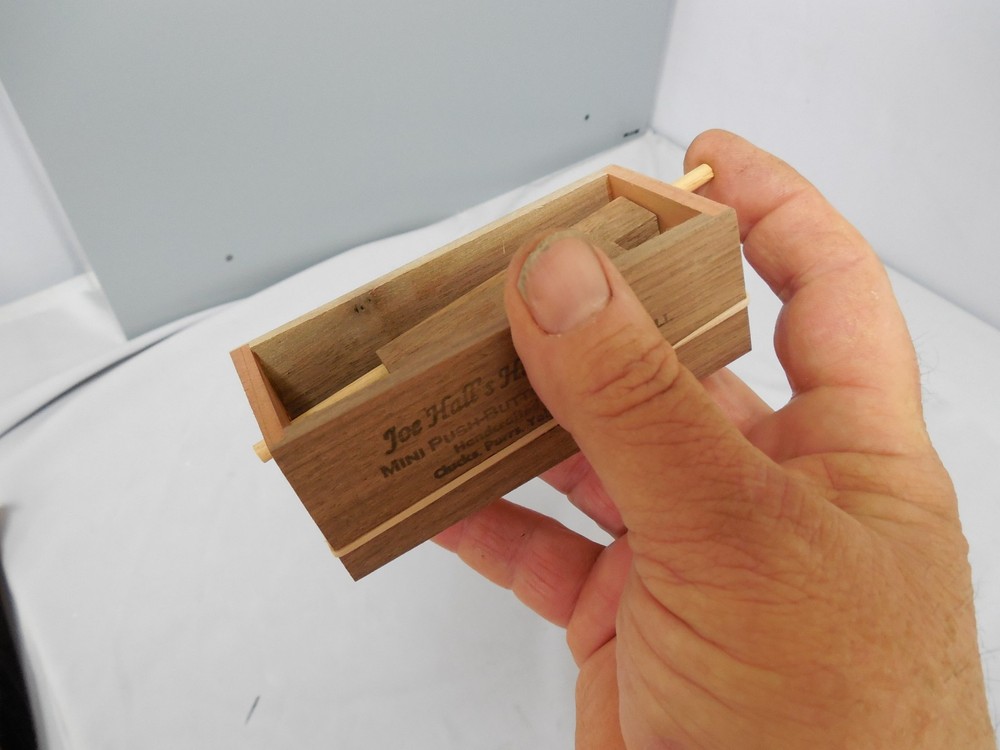 Mini Push button Turkey call