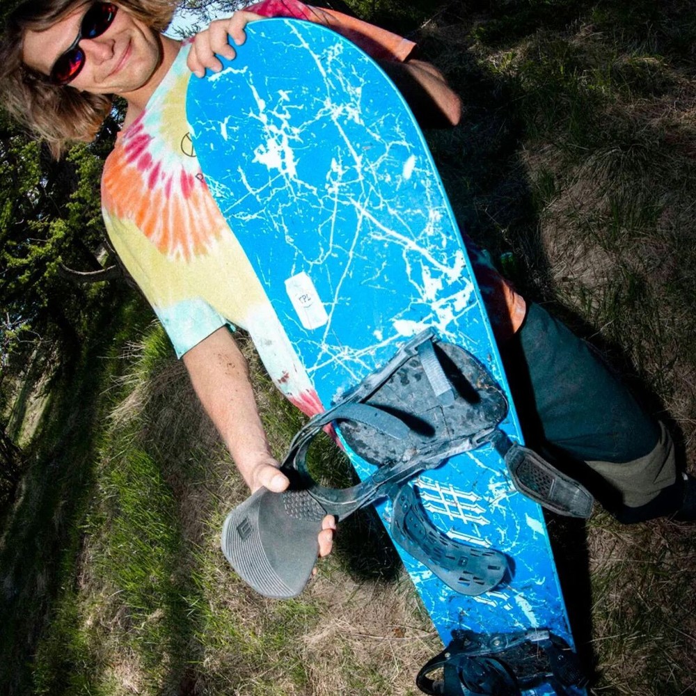 Yes. Airmaster 3D Snowboard - 2026