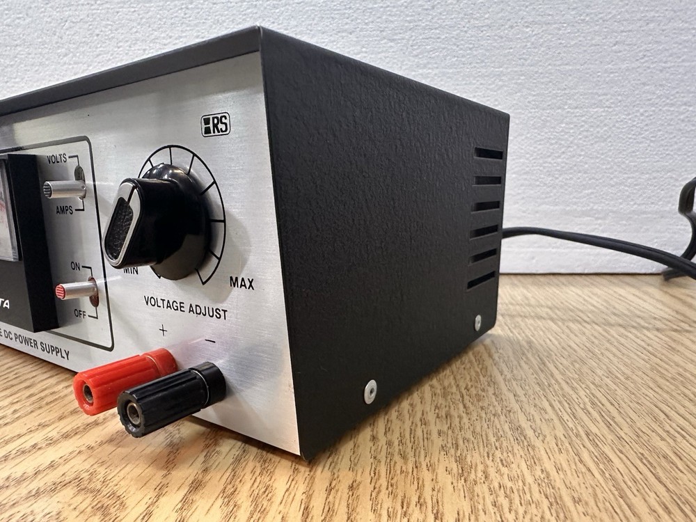 Micronta Variable DC Power Supply Radioshack # 22-123 tested Nice!