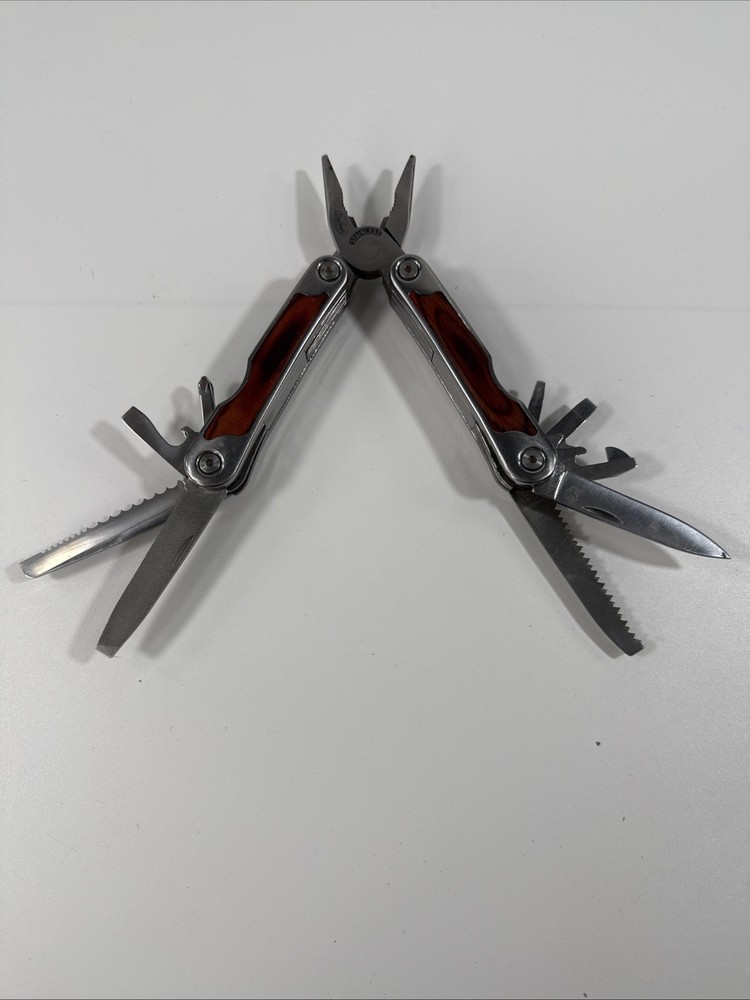 Sheffiel's Multi-tool Brown & Stainless Steel with case