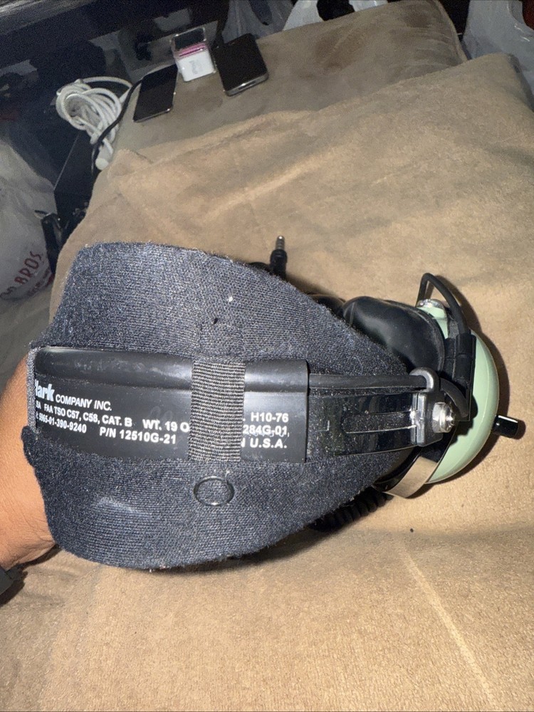 David Clark H10-76 Aviation Headset