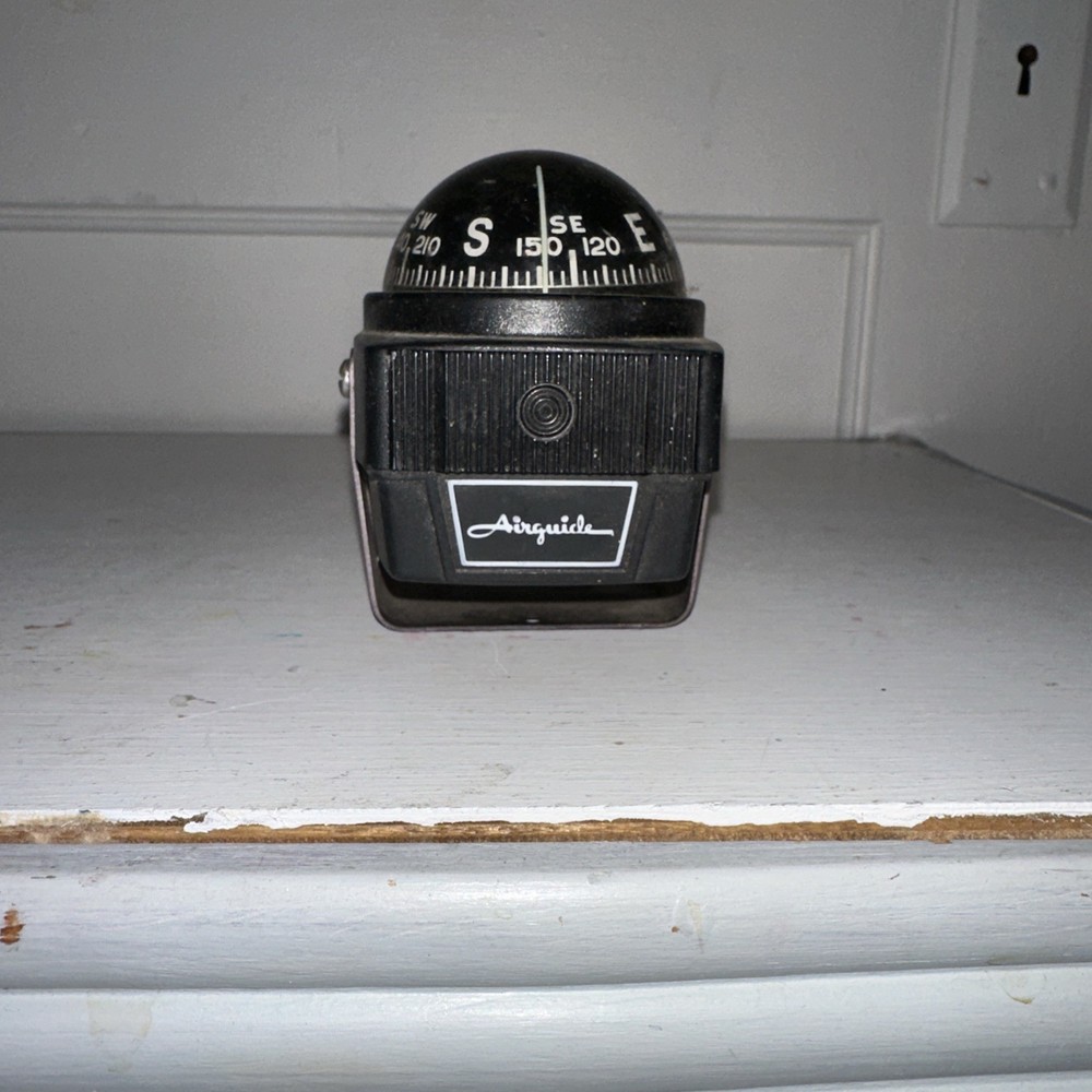 VTG. AirGlide Compass