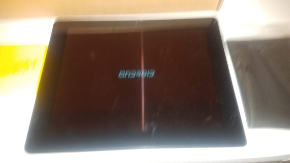 Coby Kyros (MID9742) 8GB WiFi Tablet - READ