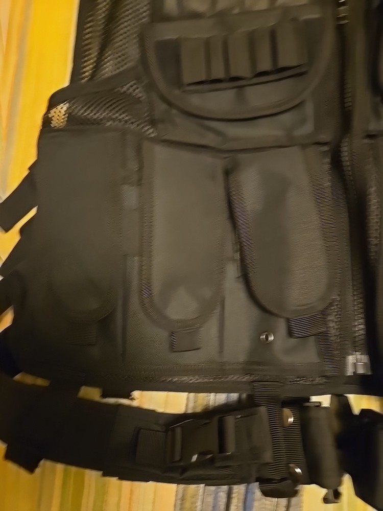Black Tactical Vest NEW!!!