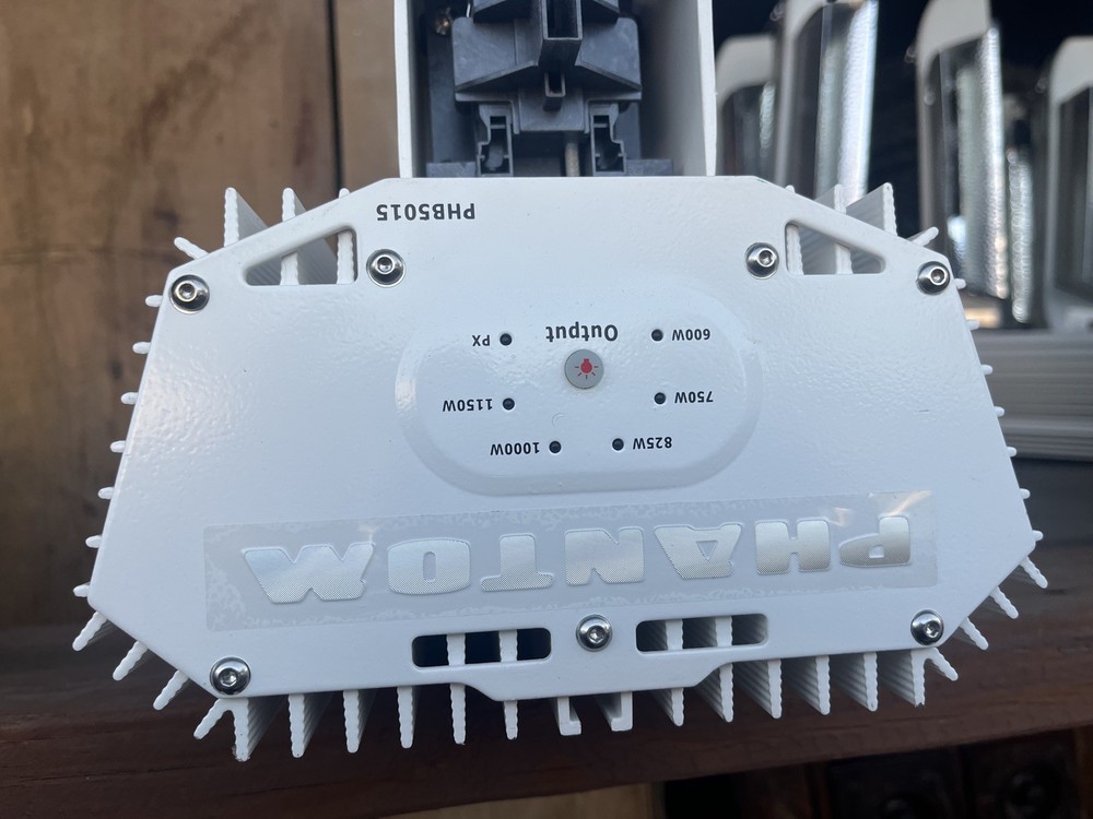 PHANTOM PHB5015 E-Series 600W/1150W DE Flex 240 Volt P-6