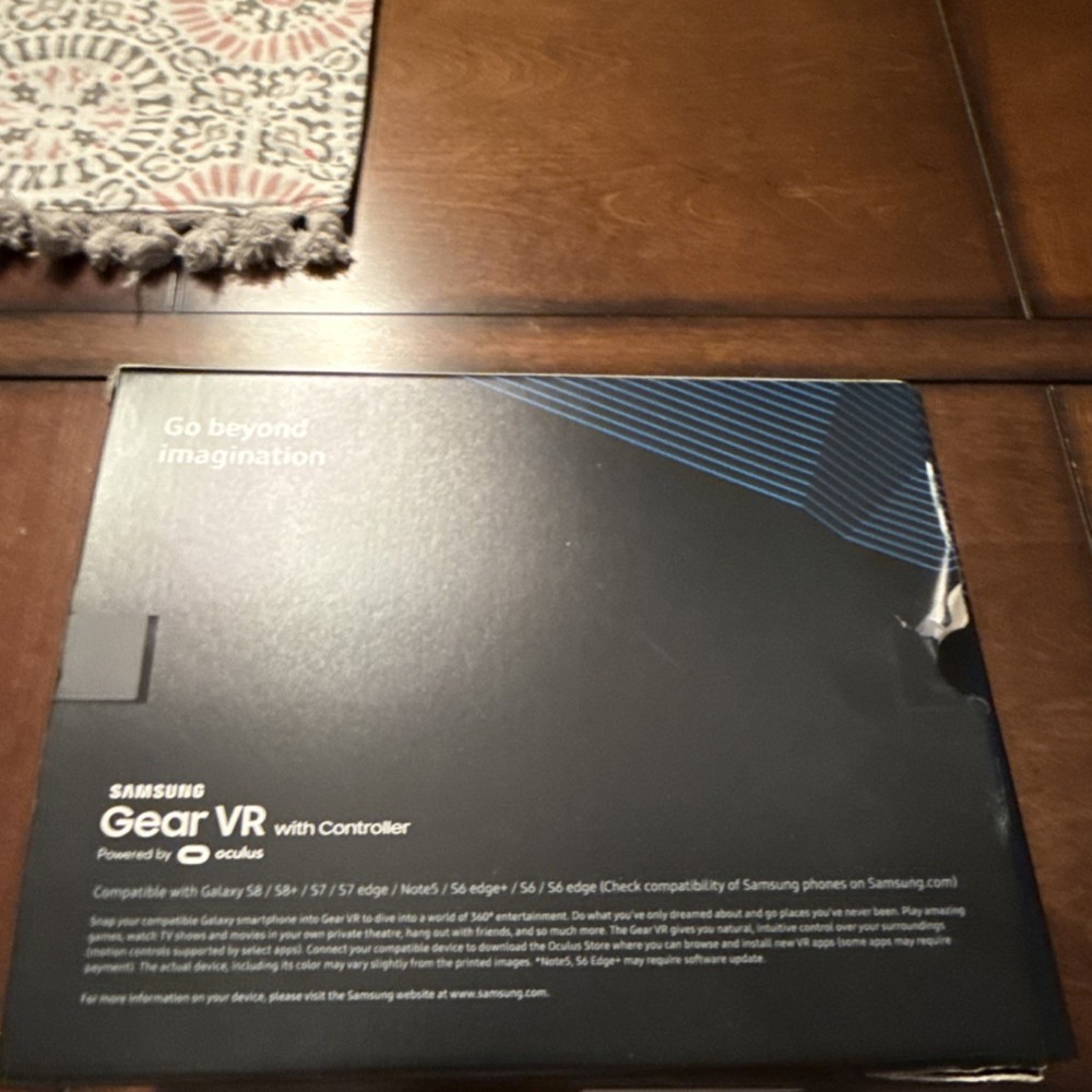 Samsung Gear Vr With Controller Open Box Powered By Oculus