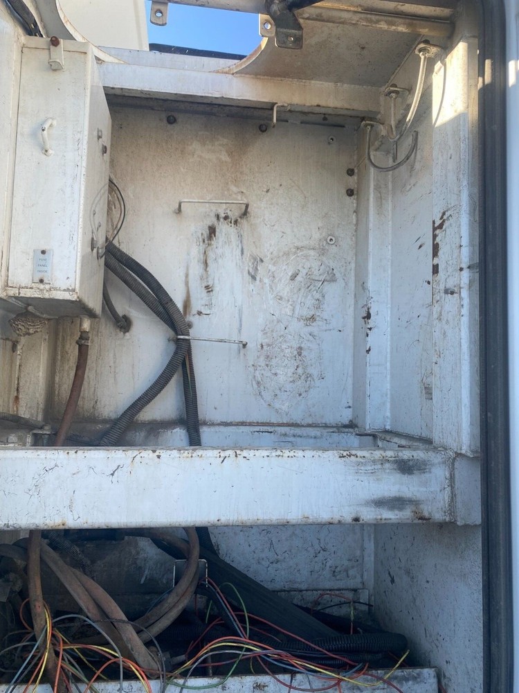 13 ft service bed used