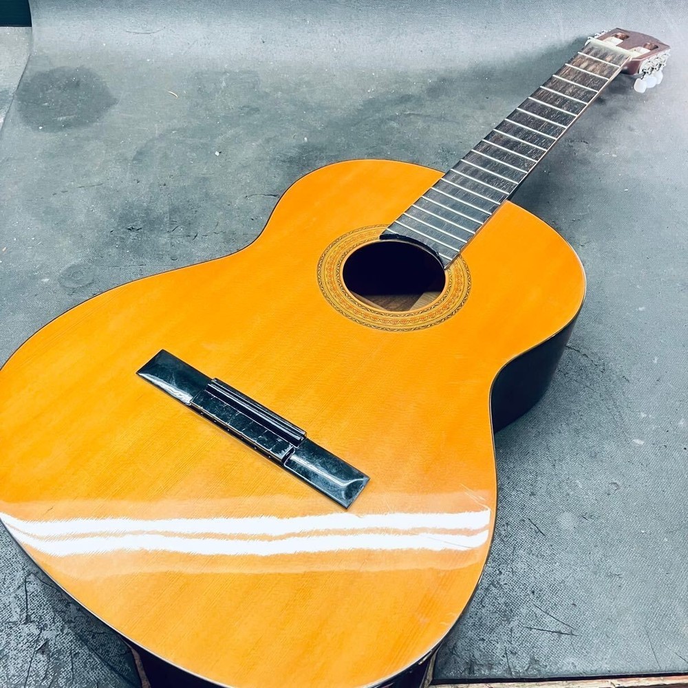 Morris Classical Guitar MC- No Strings With Soft Case, Used, Japan