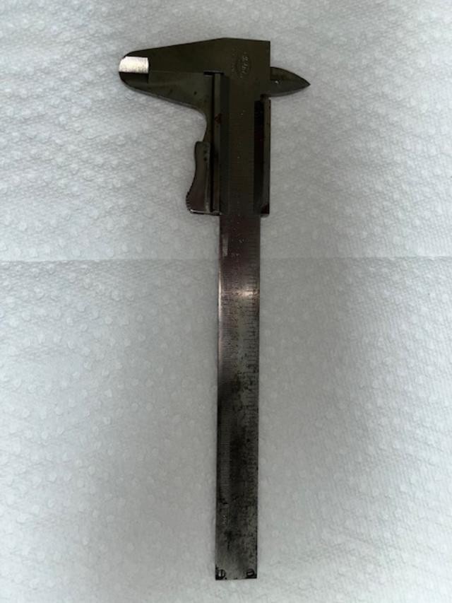 Helios 6” Locking Vernier Calipers and Case