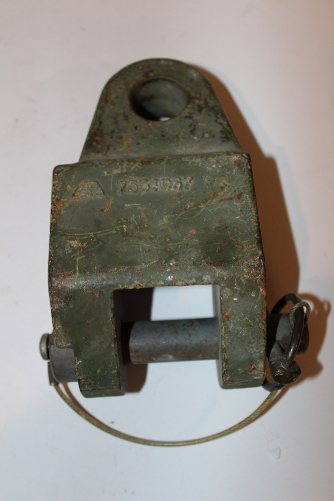 Military Towbar 7551067 Rod End Clevis w/ 3/4" Pin Fits HMMWV M998 M900