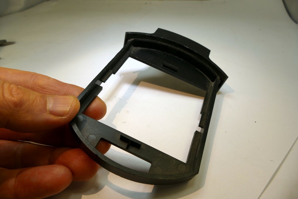 Lindahl Plastic Filter adapter frame holder 3"