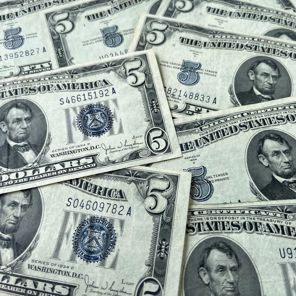 1934 Five Dollar ($5) Silver Certificate About Uncirculated Bill • 1 Note • AU