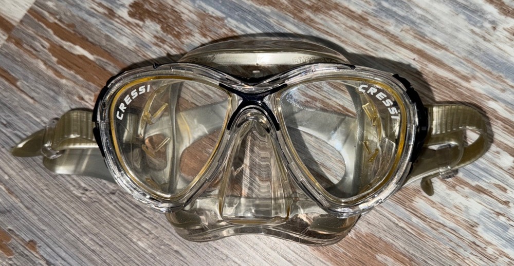 Cressi Eyes Evolution Crystal Mask Sub Made in Italy w/ Case Black