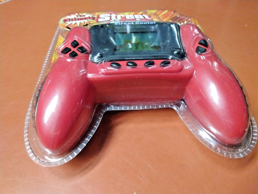 The Ultimate Street Hunter Hand Held Electronic Video Game Techno Source 2004