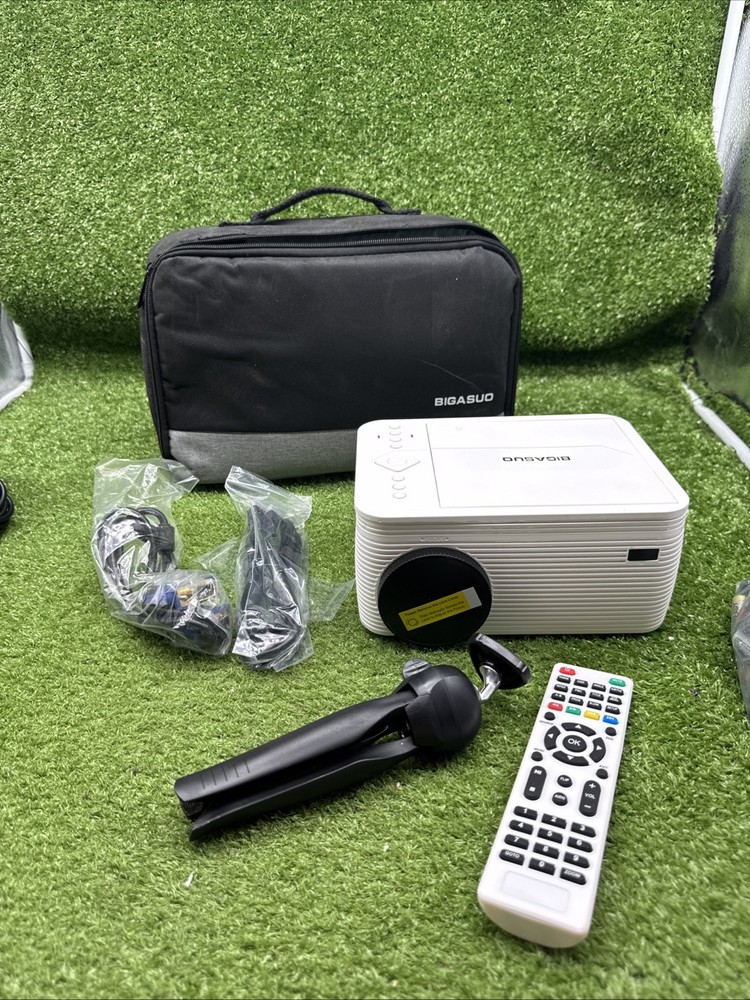 Bigasuo Pro-302 Multimedia Projector.   s5