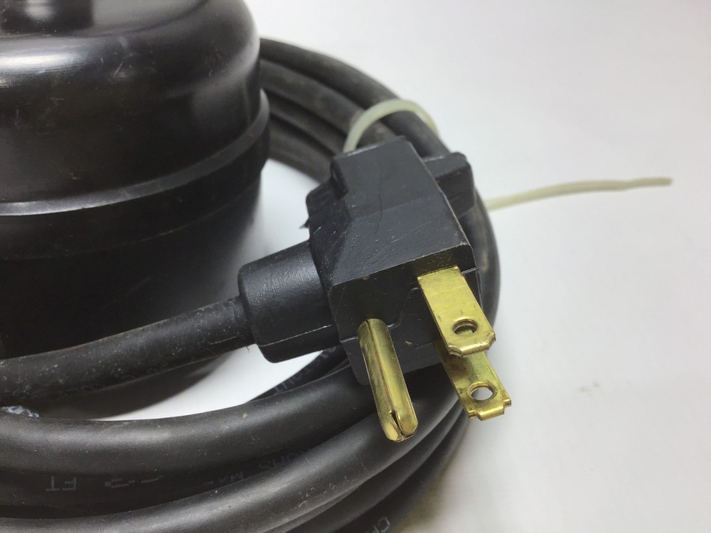 CSH Inc P-7K-123033 Black Mechanical Float Switch Water Resistant 300 Volt