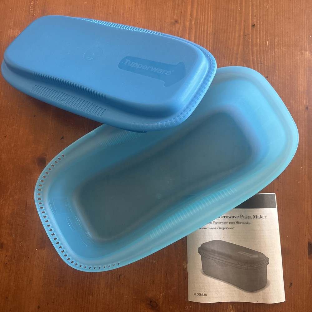 Blue Tupperware Microwave Pasta Maker