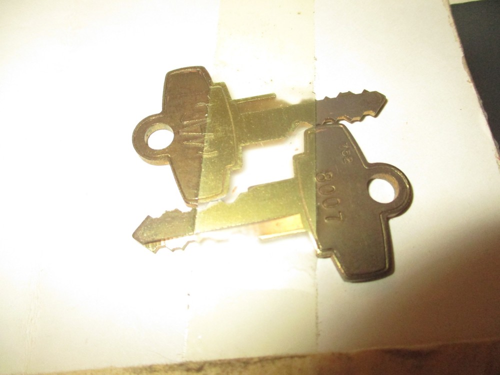 Vintage MAC Tools Brass Tool Box Keys Numbered / Unused with Original Papers