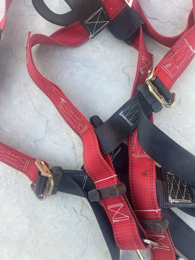 FallTech Full Body Harness 7008XL – Durable, Secure, Adjustable Safety Gear (DD)