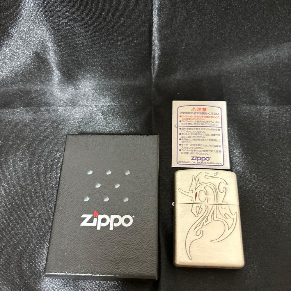 ZIPPO Dragon Red Eye