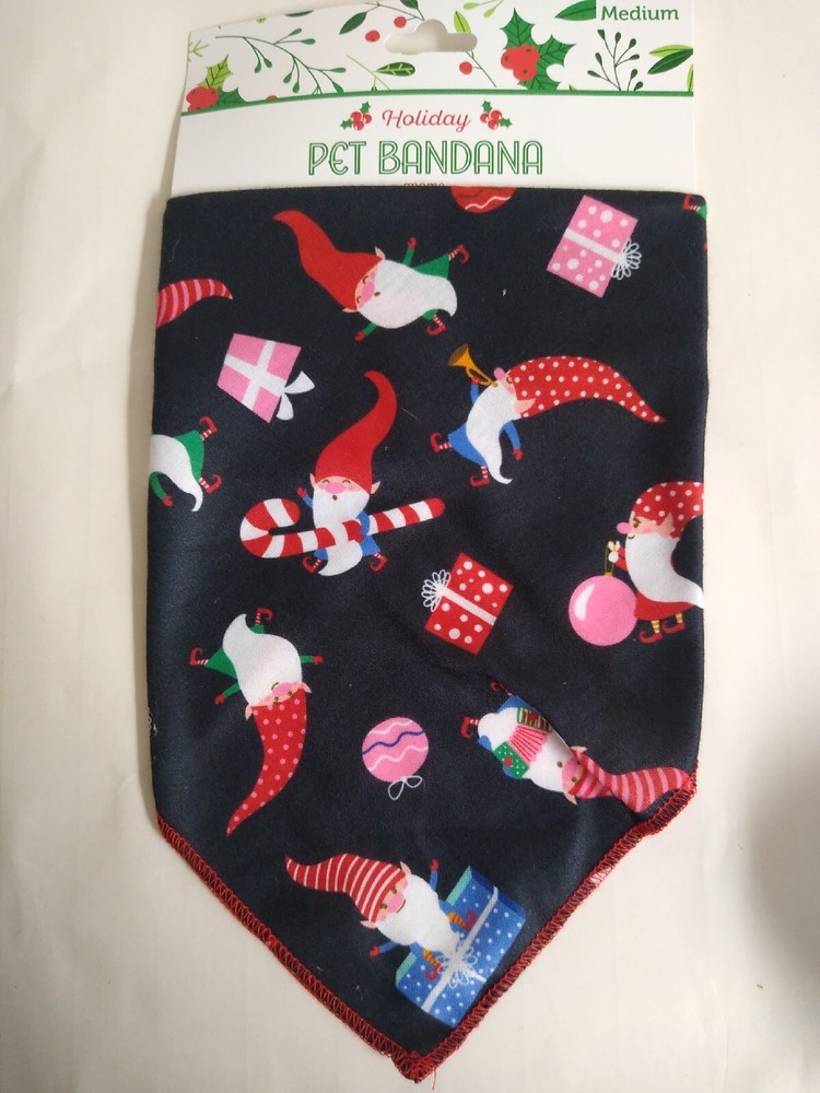 Holiday Pet Bandana Gnome Size Medium