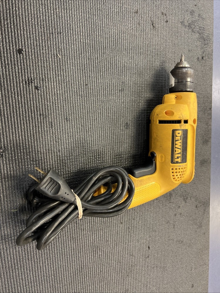 D21009 DEWALT DRILL