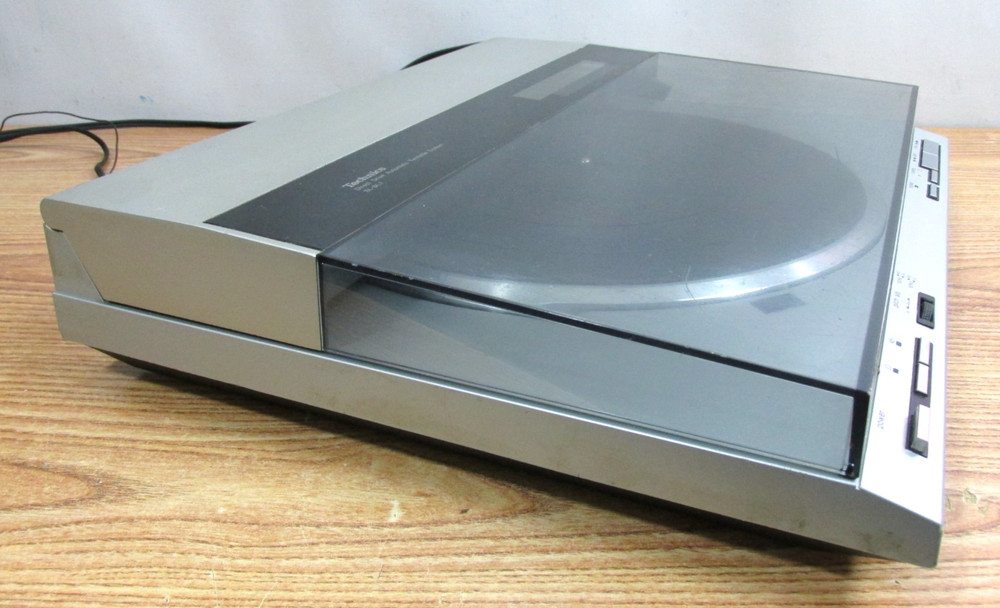 Technics SL-DL1 Direct Drive Linear Tracking Turntable-