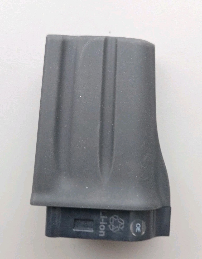 Shimano SM-BTR1 Li-on External Battery Pack Pre-Owned