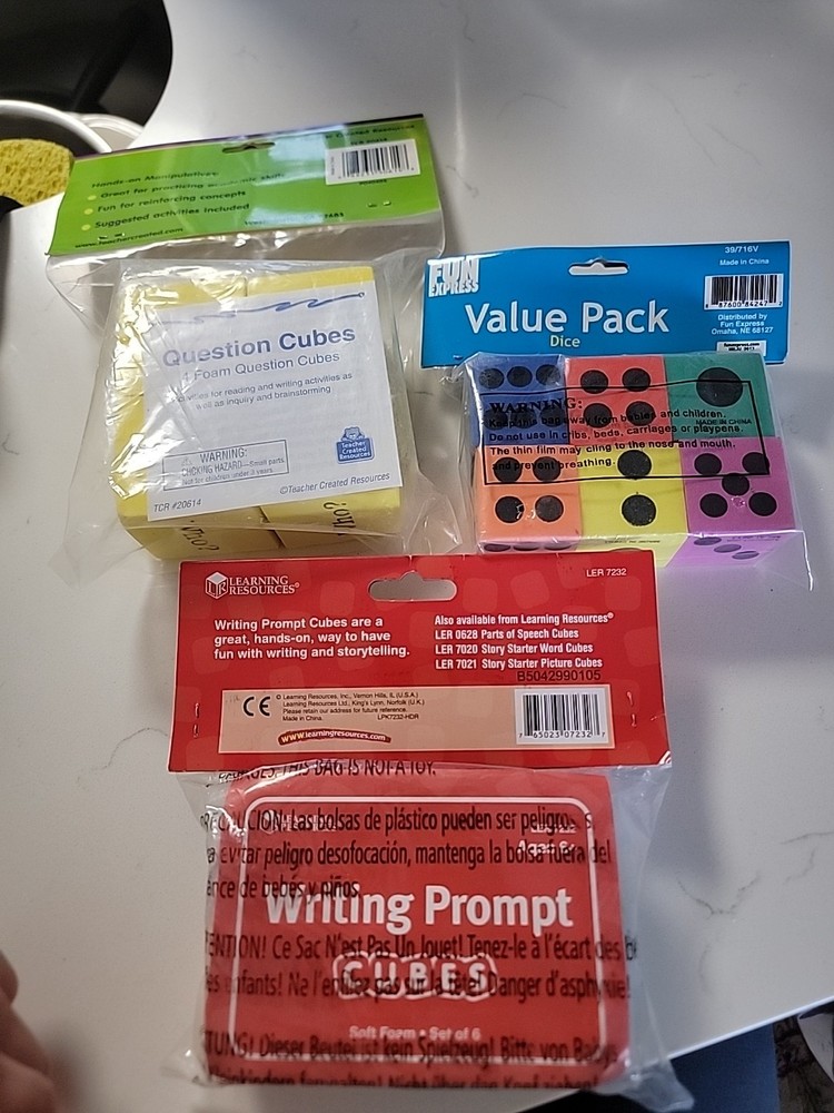 READING COMPREHENSION Soft Foam Question Cubes GROUPS TEACHERS GROUP LEARNING