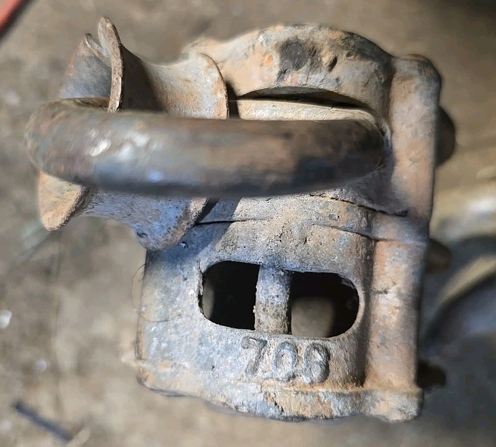 Antique 8 Ton Pulley