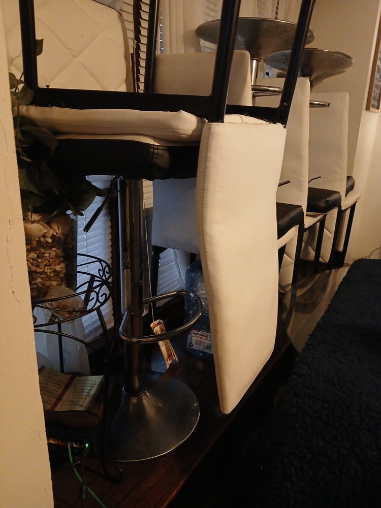 Dining Set of 8