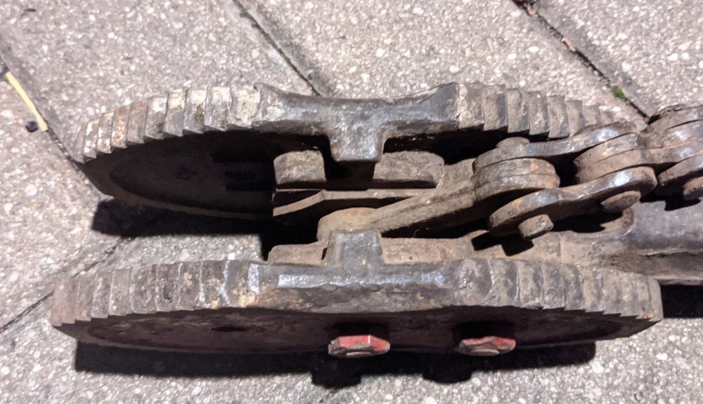 Vintage Vulcan 46" Pipe Chain Wrench Tool